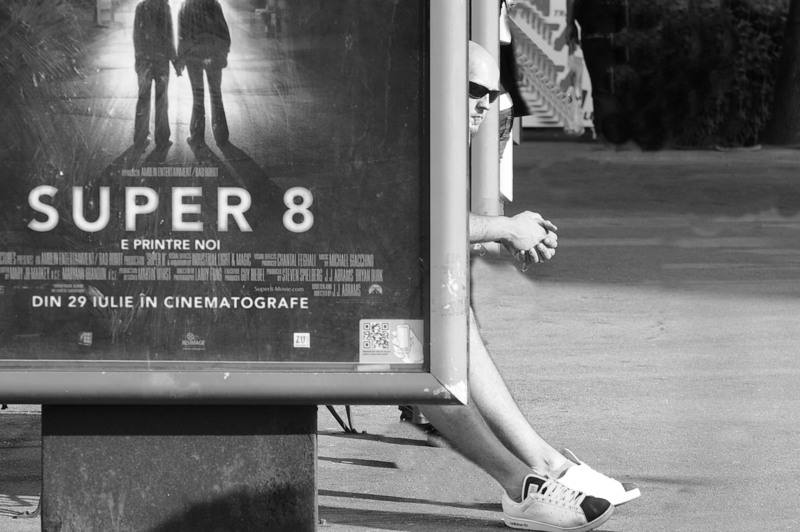 2-metafizica-singurantatii-super-8-sg1s7946travanar-sacht-135-157
