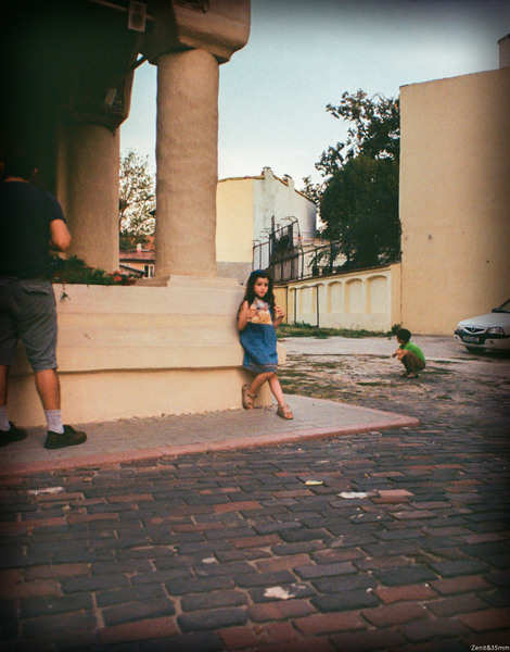 Zenit si obiectiv de 28mm