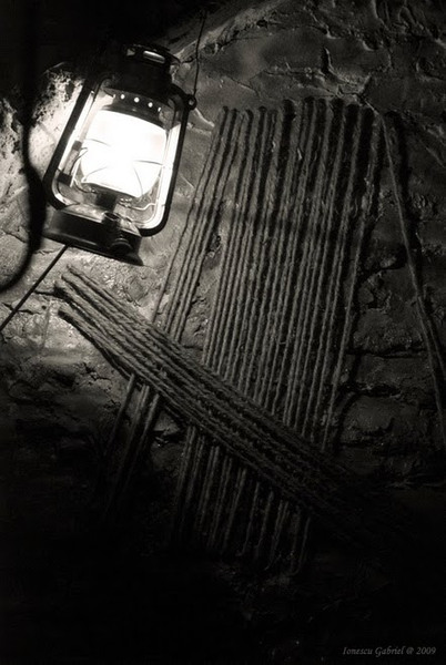 hazard-prin-hrubele-bucurestiului