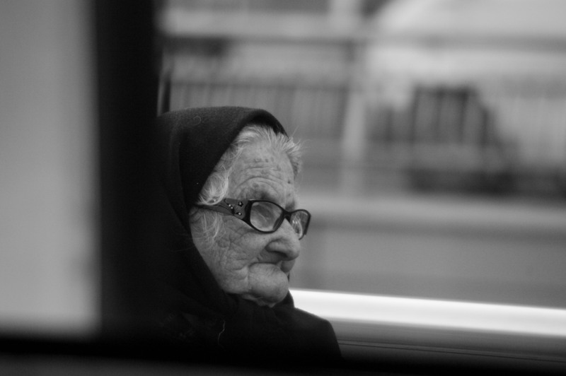 9-apasari-sg201350tamron-28-200-44y