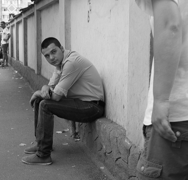 1prezentul-viitorul-trecutului-28pentax-28-35-237dfsdf