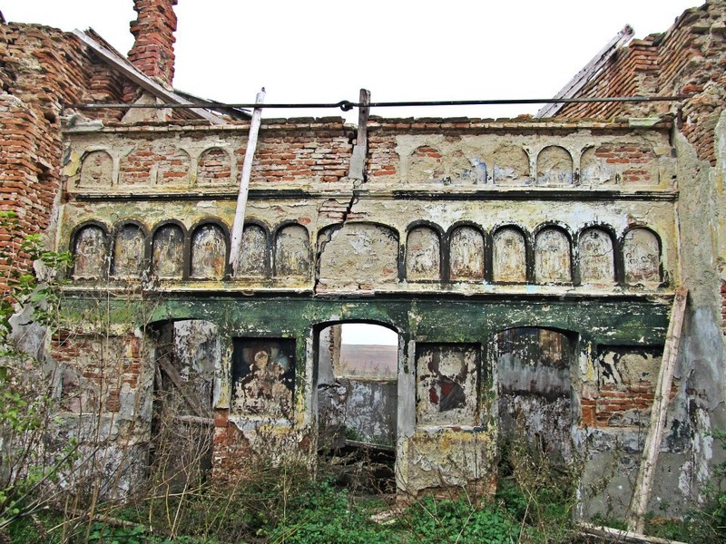 423068_10151185100703250_755424585_n