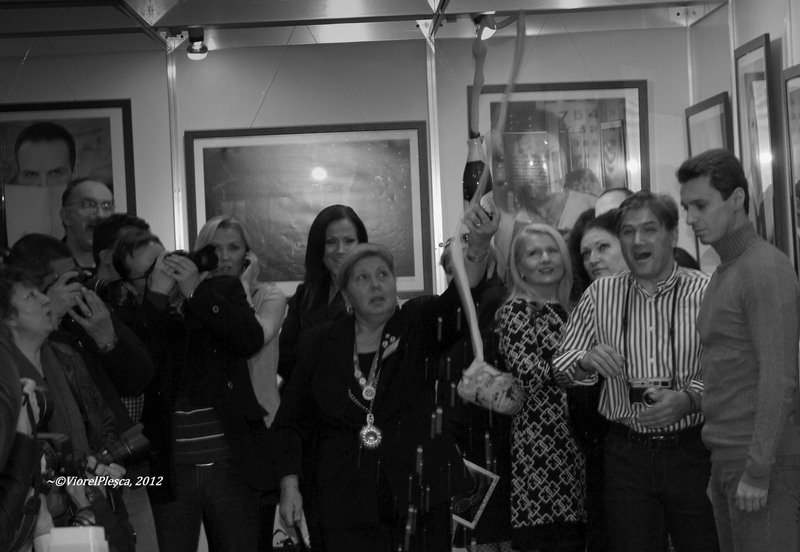 Big champagne on eyes