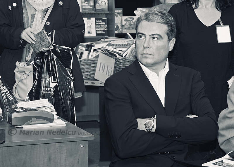 Linistea vorbeste. Adrian Cioroianu.