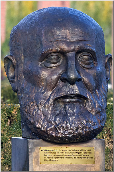 1dec2012_serbanvornicu_05