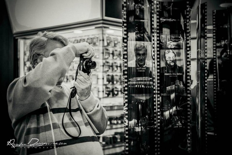 521492_459996907368825_1937449245_n