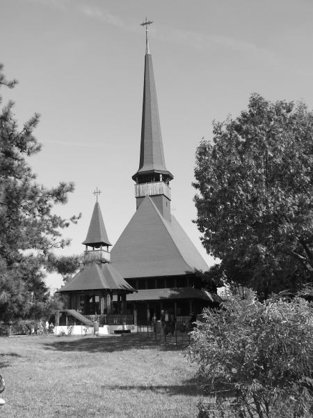 biserica-parc-titan-2