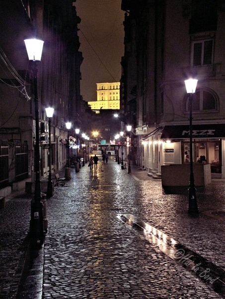 centrul-istoric-bucuresti-noaptea3