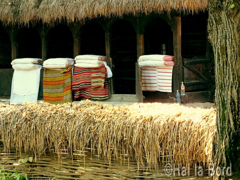 perne-si-paturi-muzeul-satului-bucuresti