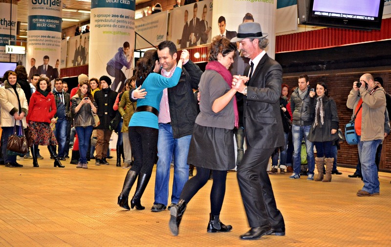 tango-omul-cu-palarie