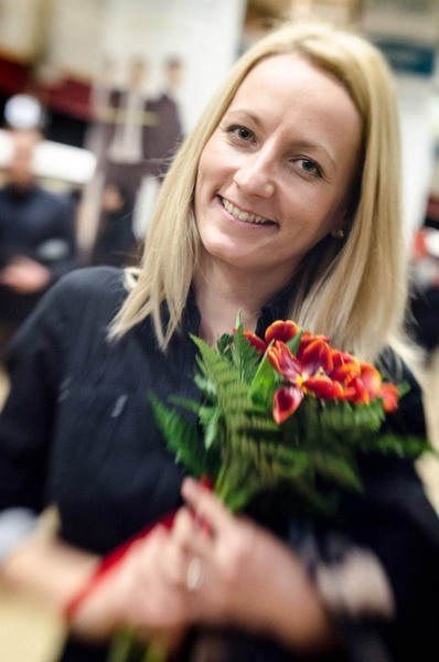 299719_418301594929985_754342793_n