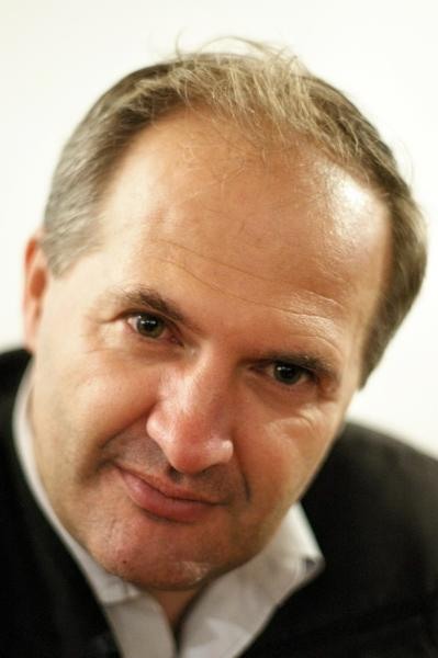 dan-tarcomnicu-de-simona-georgescu