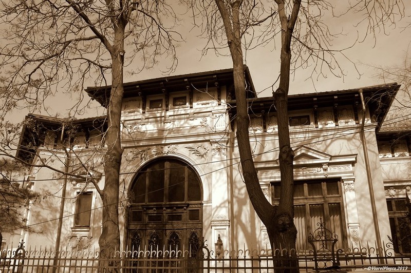 Metope si fier forjat