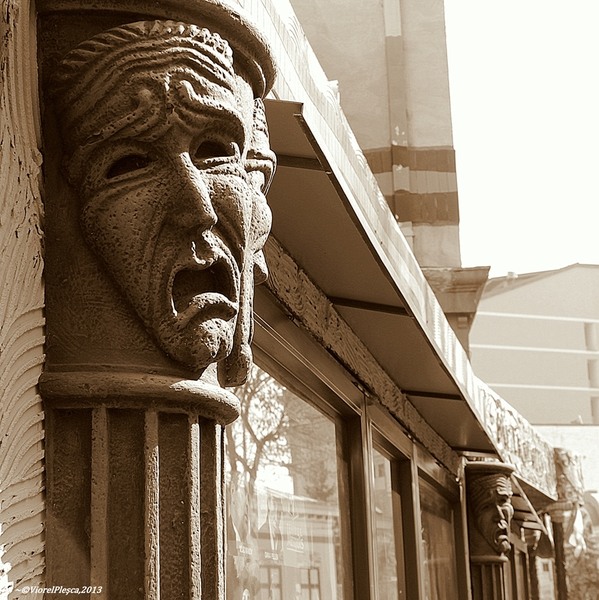 O MASCA PLANGE, O MASCA PLANGE