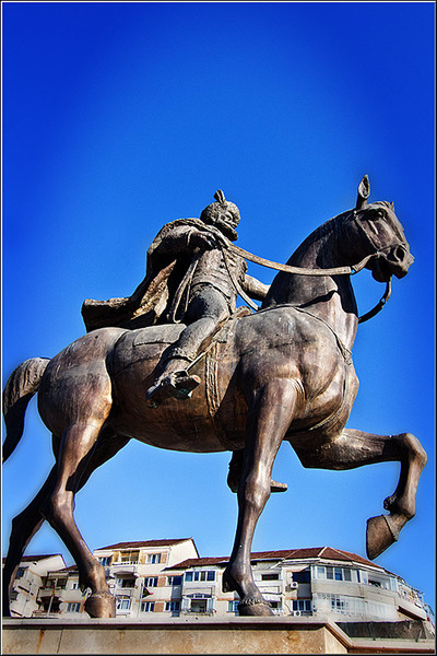 serbanvornicu_t2013_01