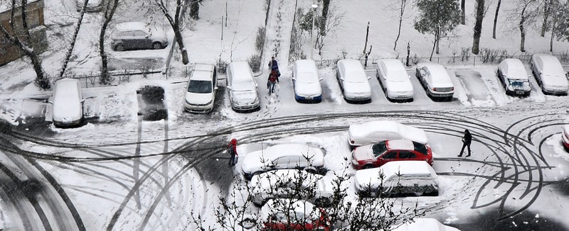 curbe-pe-zapada-in-parcaj