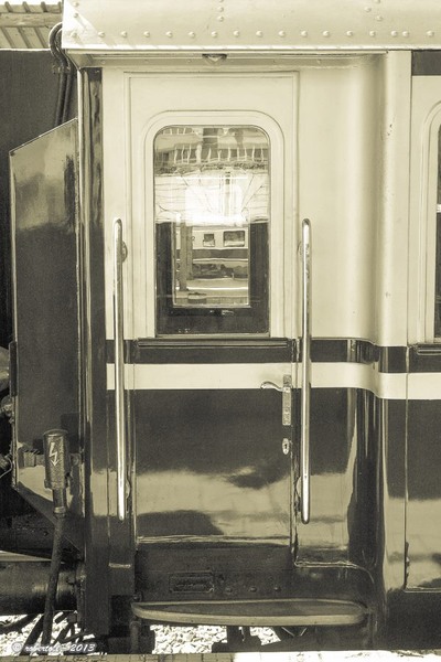 539739_4747761140481_1891953198_n