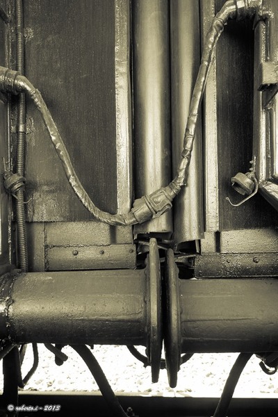 644409_4747762180507_1521167901_n