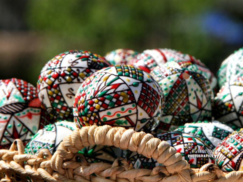 demonstratii-de-incondeiat-oua-muzeul-satului-dimitrie-gusti