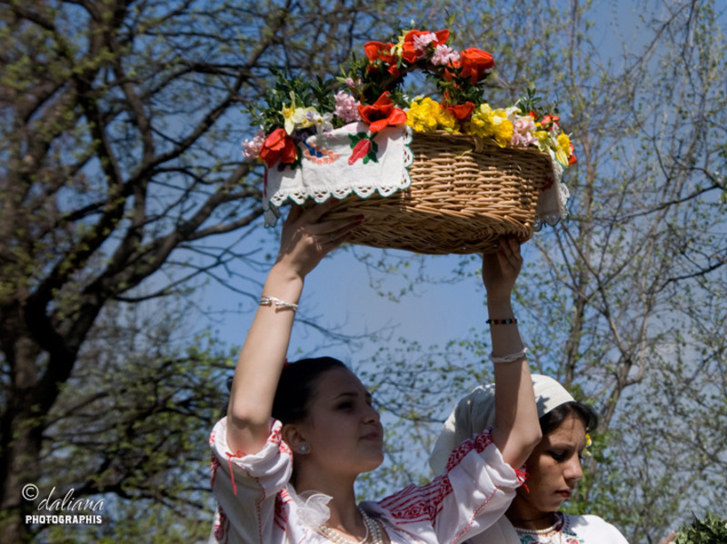 floriile-in-muzeul-satului-pastele-obiceiuri-la-romani-flowers-day-in-village-museum-bucharest_11