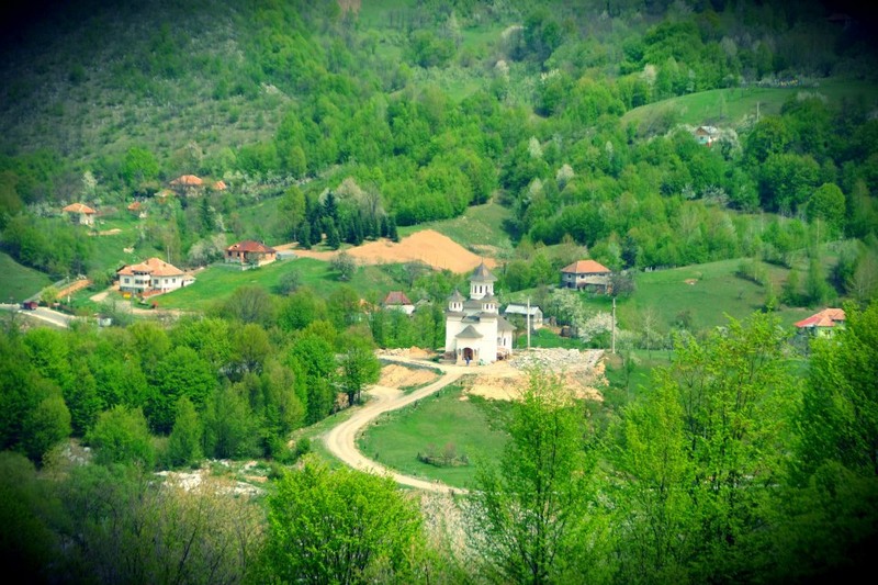 524679_260421854101599_1726533743_n