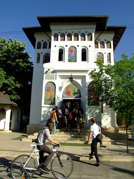 8729957533_4c6499165b_c