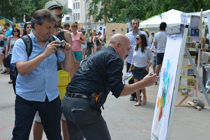 Street Delivery 2013