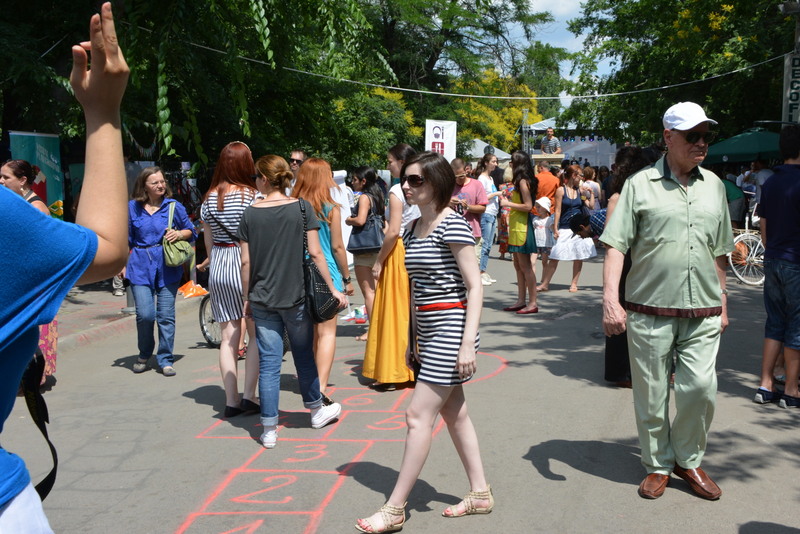 Street Delivery 2013