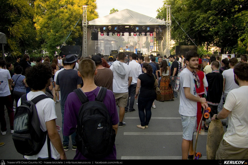 kerucov_2013_street_delivery_bucuresti_18