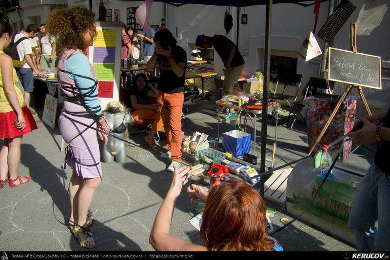 kerucov_2013_street_delivery_bucuresti_56