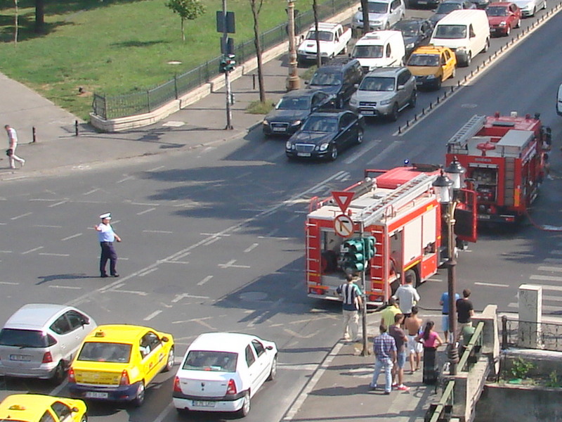 dsc05966_intersectie-blocata