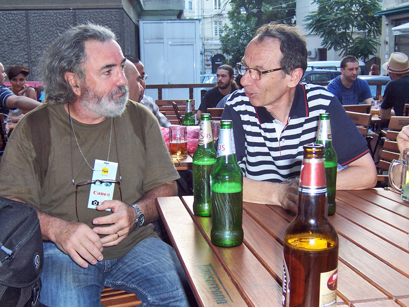 te-am văzut pe Moșilor fără camera foto..