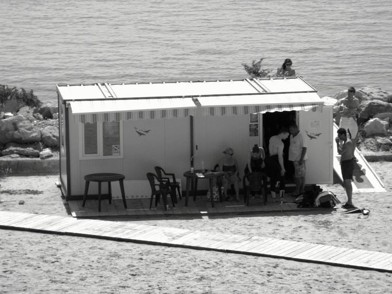 1044587_620781021273286_642428948_n