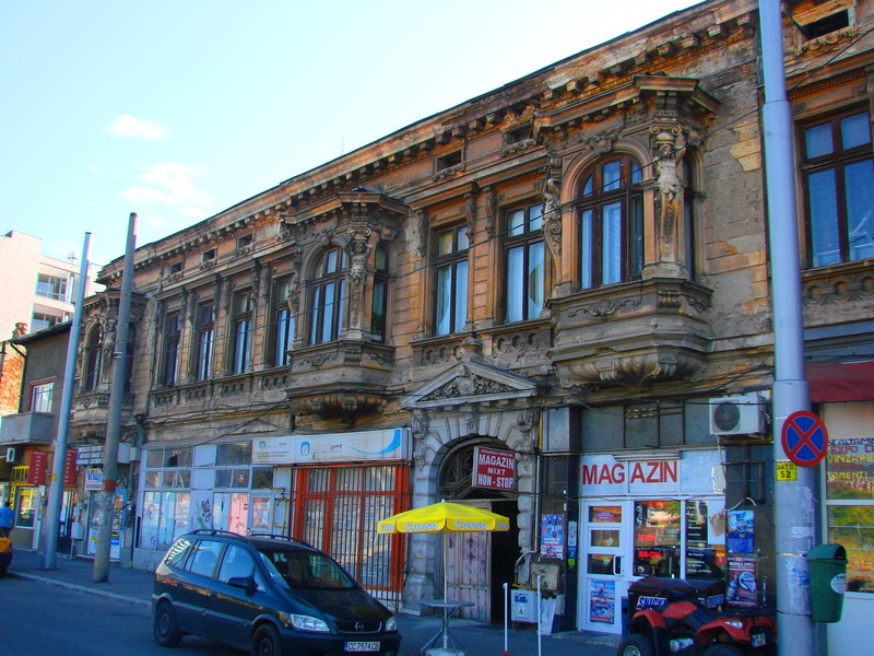 dsc07494a_cladire-de-pe-buzesti