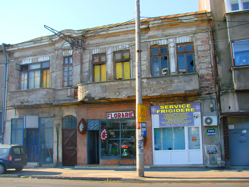 dsc07507a_isi-asteapta-demolarea