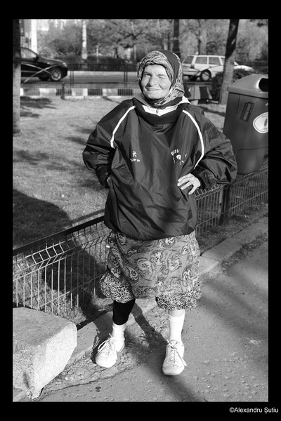 a-pose-dsc_2422-prel