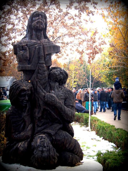 1462923_698671773484210_1677969783_n