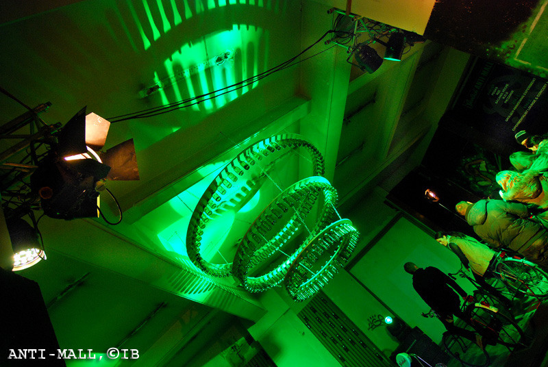 anti_mall_05