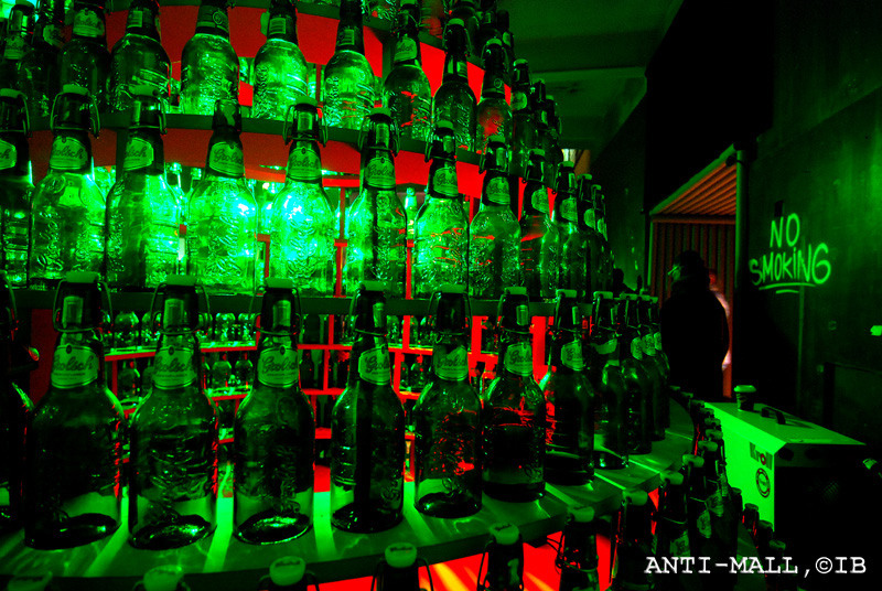 anti_mall_11