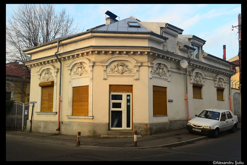 house-architecture-dsc_5450