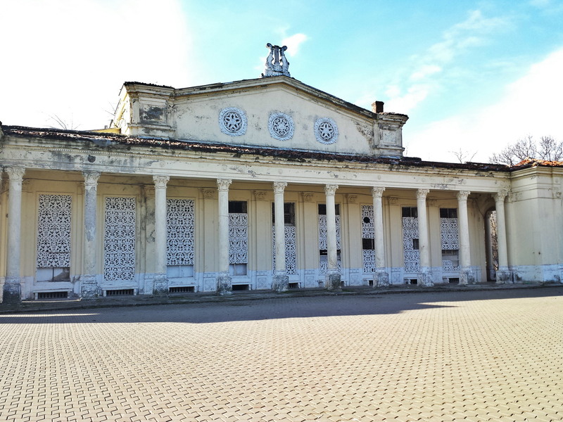 Teatrul de vara Bazilescu