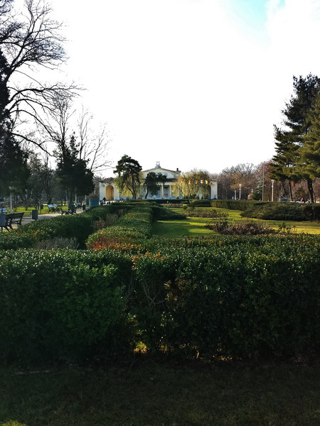 Teatrul de vara Bazilescu