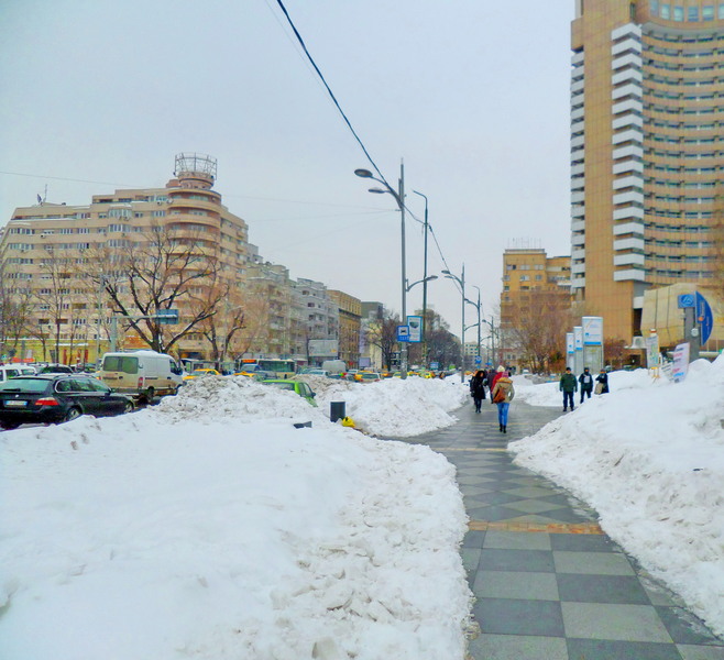 sam_2061a_spre-intercontinental