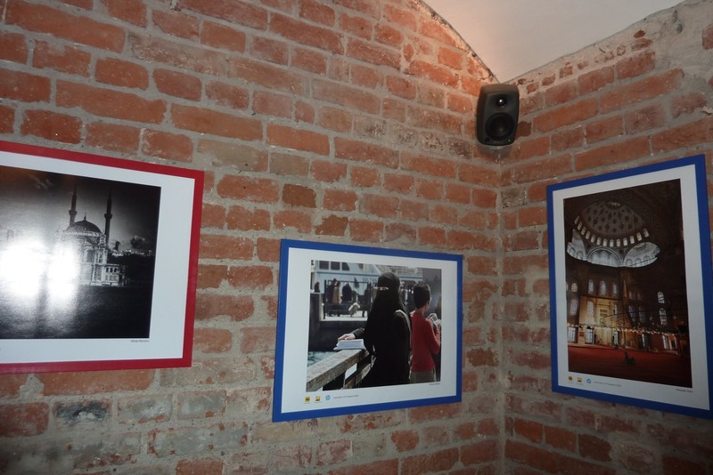 1836924_672599646135069_522455817_o