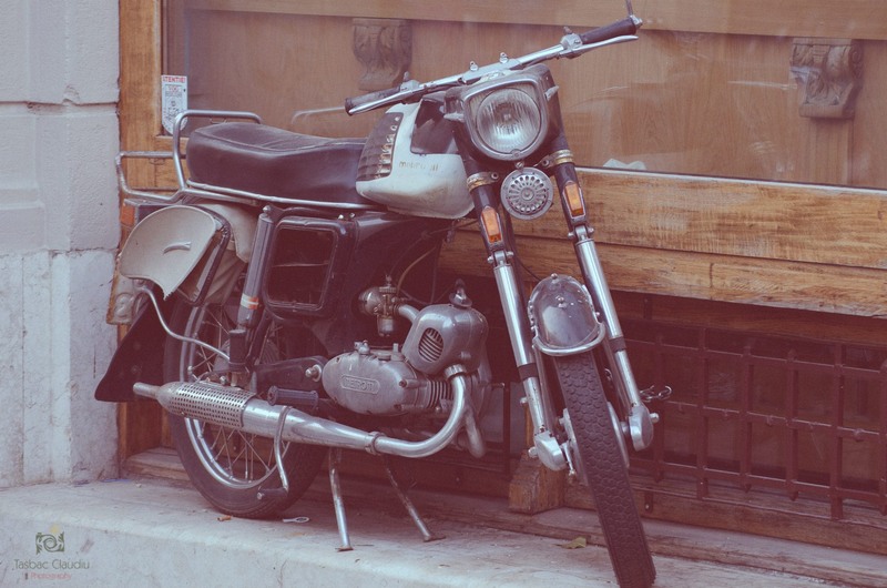 1490870_1445207425698744_1384409797_o