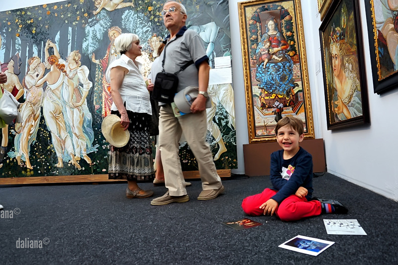 art-safari-is-the-first-professional-and-public-art-pavilion-in-romania-km