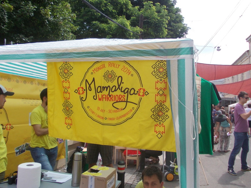 street-delivery-2014-122