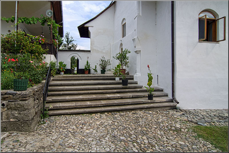 serbanvornicu_i-a-zi_04