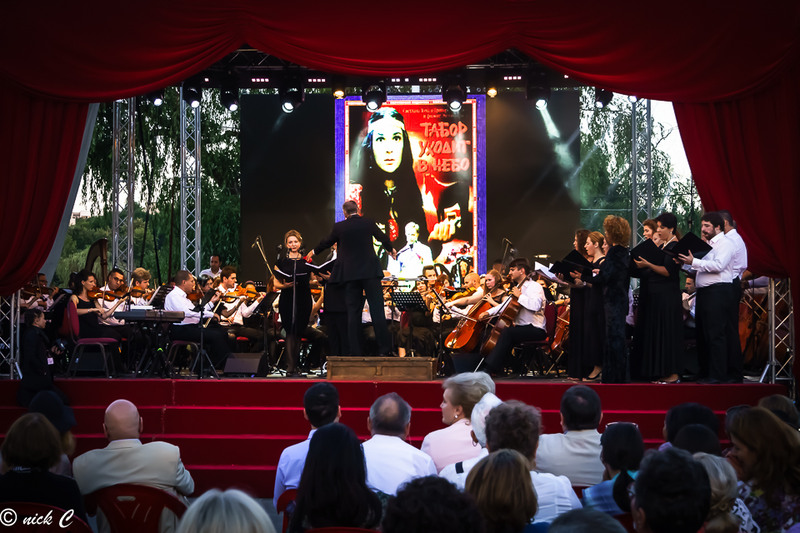 Orchestra simfonica Bucuresti ,dirijor Tiberiu Soare