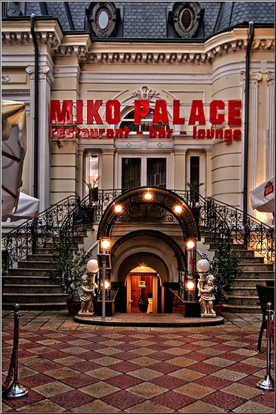 vornicu-serban-noaptea_caselor_16